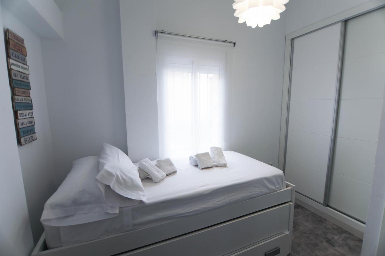 RentalSevilla Apartamento de 3 dormitorios en Triana Exterior foto